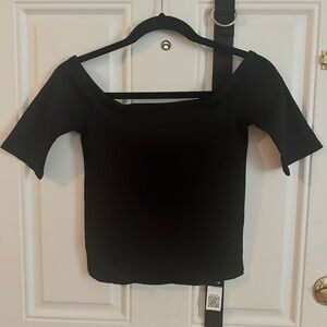 Good American Black Sculpt Stretch Top – Crew Neck Fitted Tee